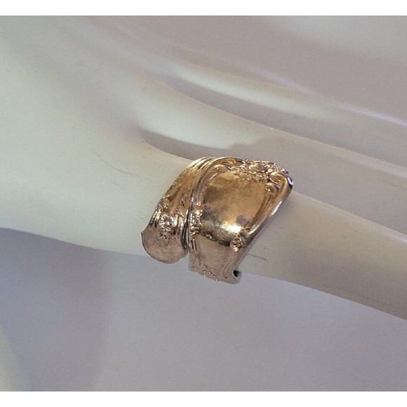 Vintage WM. A. Rogers Oneida Silver Spoon Ring size 4.5 adjustable floral pretty - Picture 2 of 7